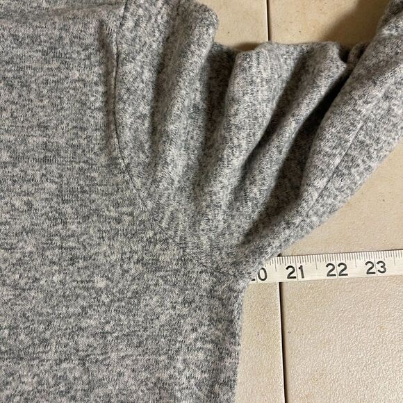 Thyme & Honey Sweater L Long Sleeve with tie knotted front - Picture 7 of 9